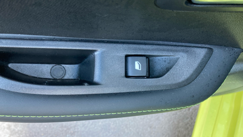 Peugeot 208 1.2 Hybrid 100 GT 5dr e-DSC6 Petrol Hatchback